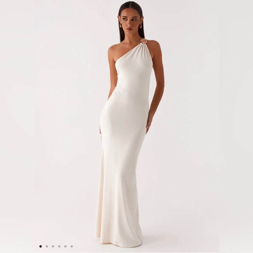 PEPPERMAYO toga gown